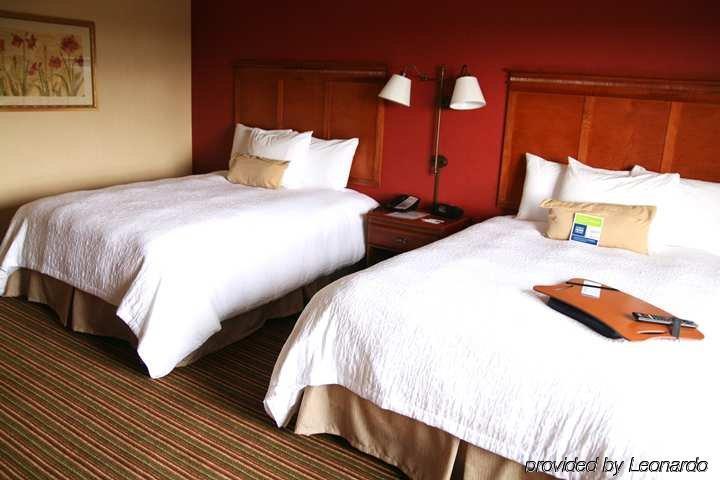 Hampton Inn & Suites Chicago - Libertyville Pokój zdjęcie