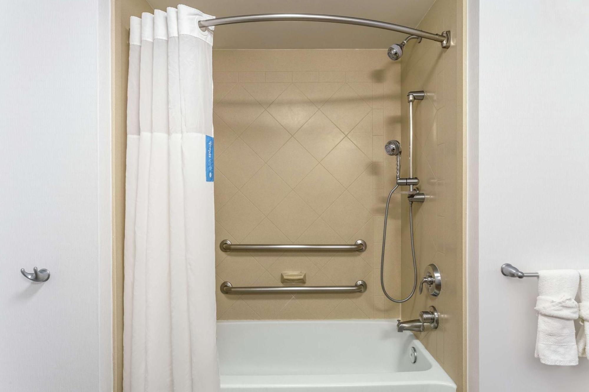 Hampton Inn & Suites Chicago - Libertyville Zewnętrze zdjęcie