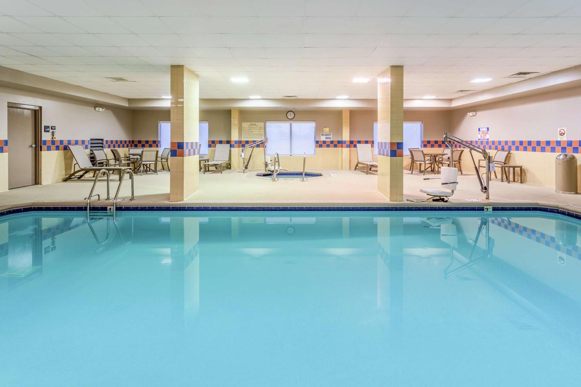Hampton Inn & Suites Chicago - Libertyville Zewnętrze zdjęcie